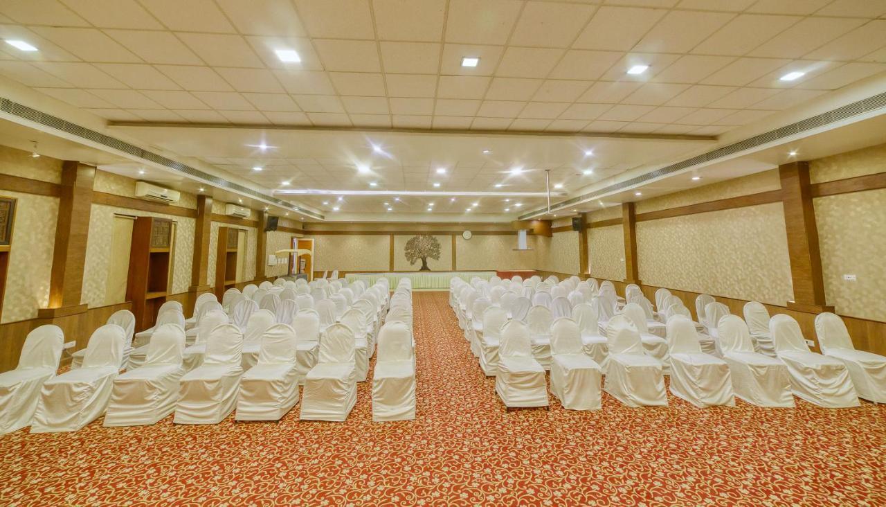סאלם Hotel Windsor Castle מראה חיצוני תמונה