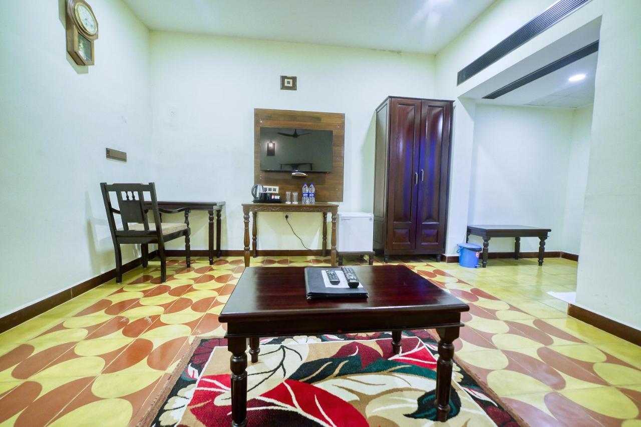 סאלם Hotel Windsor Castle מראה חיצוני תמונה